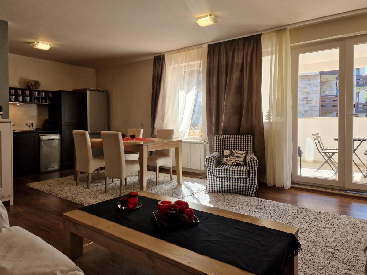 Ferienwohnung Bansko Royal Towers - 2Bd Flat With Parking By Flat Mаnager Exterior foto